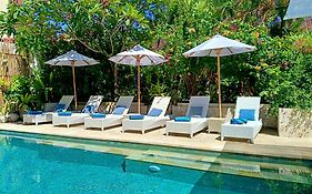 Bale Sampan Boutique Bungalows